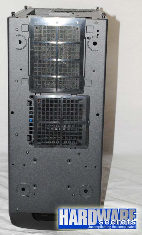 Обзор BitFenix Raider